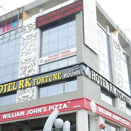 Hotel Rk Fortune Ahmedabad Eksteriør bilde