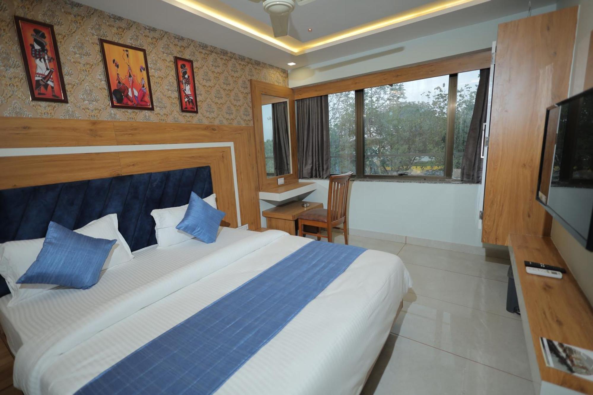 Hotel Rk Fortune Ahmedabad Eksteriør bilde