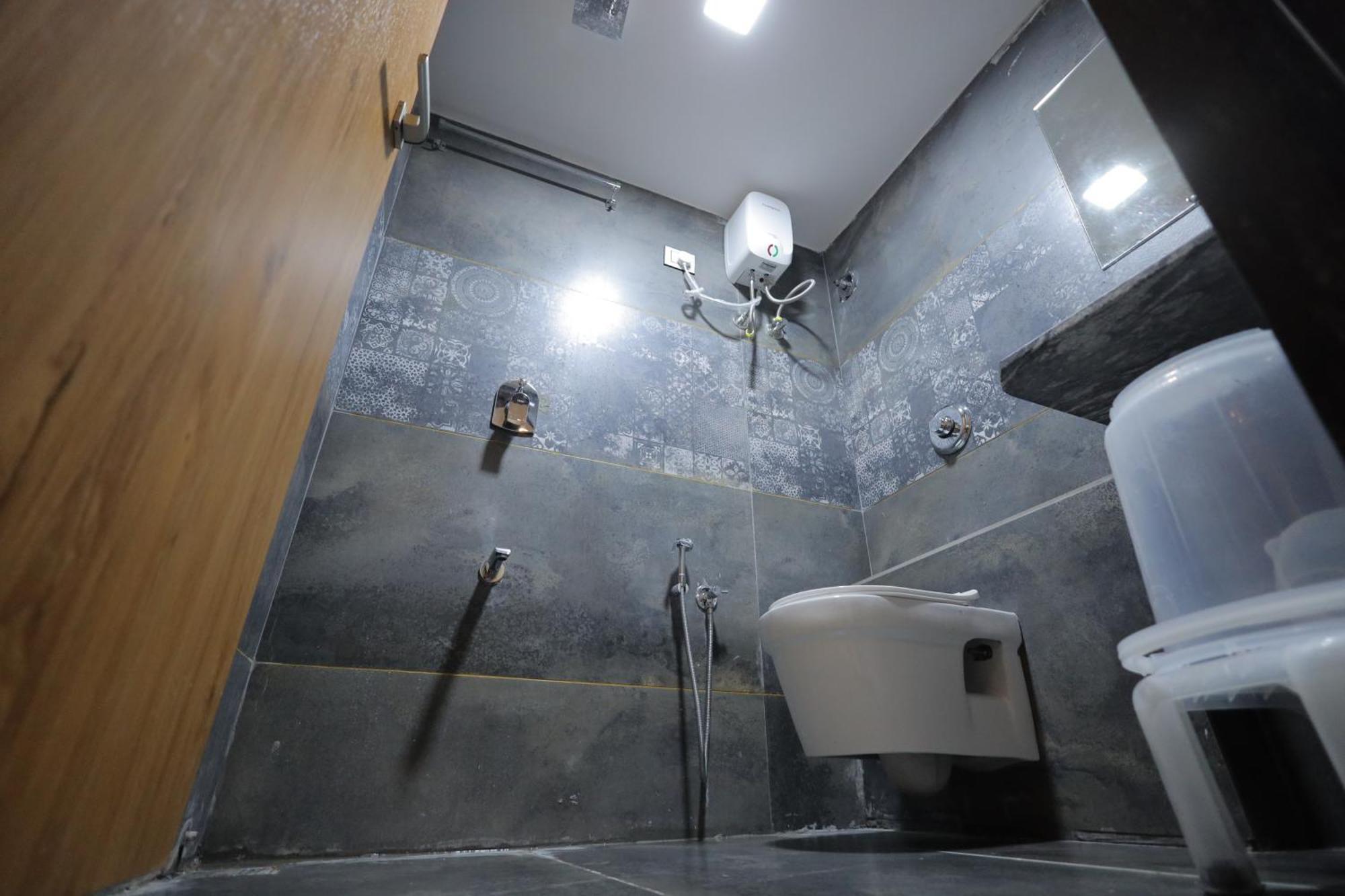 Hotel Rk Fortune Ahmedabad Eksteriør bilde