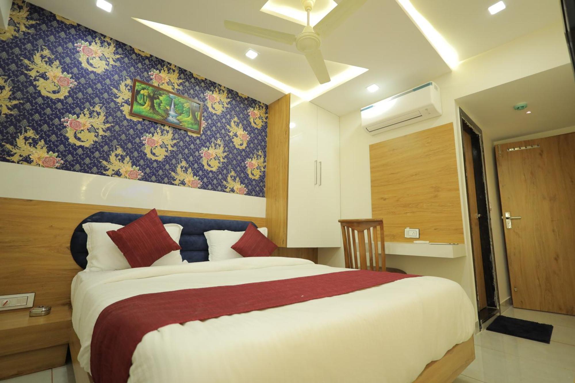 Hotel Rk Fortune Ahmedabad Eksteriør bilde