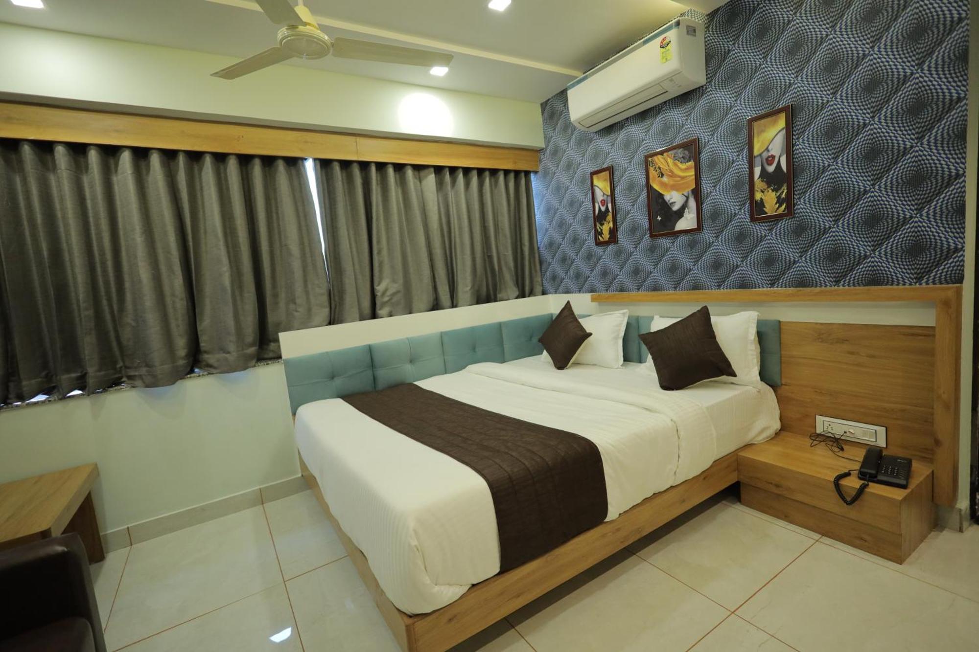 Hotel Rk Fortune Ahmedabad Eksteriør bilde